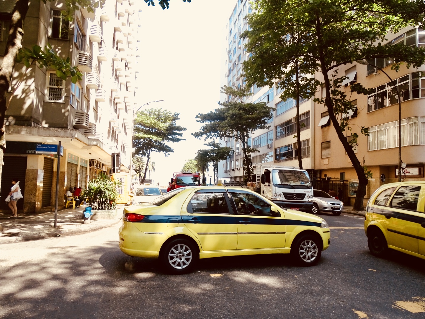 8DE382FE-2043-44E7-B567-C21C4C746C0E